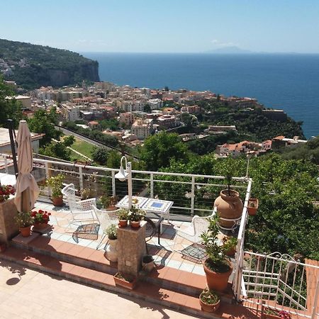 Garden On The Sea Bed & Breakfast Vico Equense Exterior photo