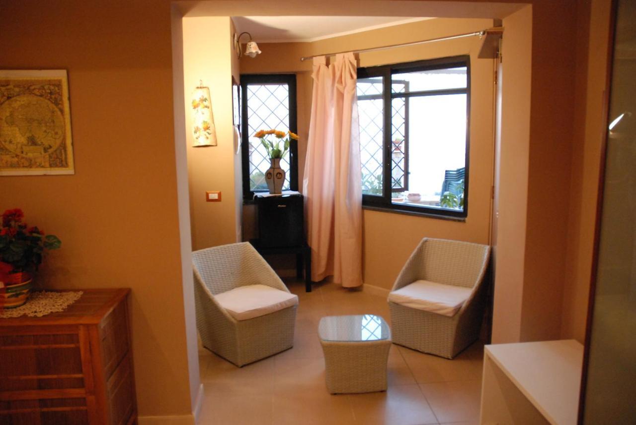 Garden On The Sea Bed & Breakfast Vico Equense Exterior photo